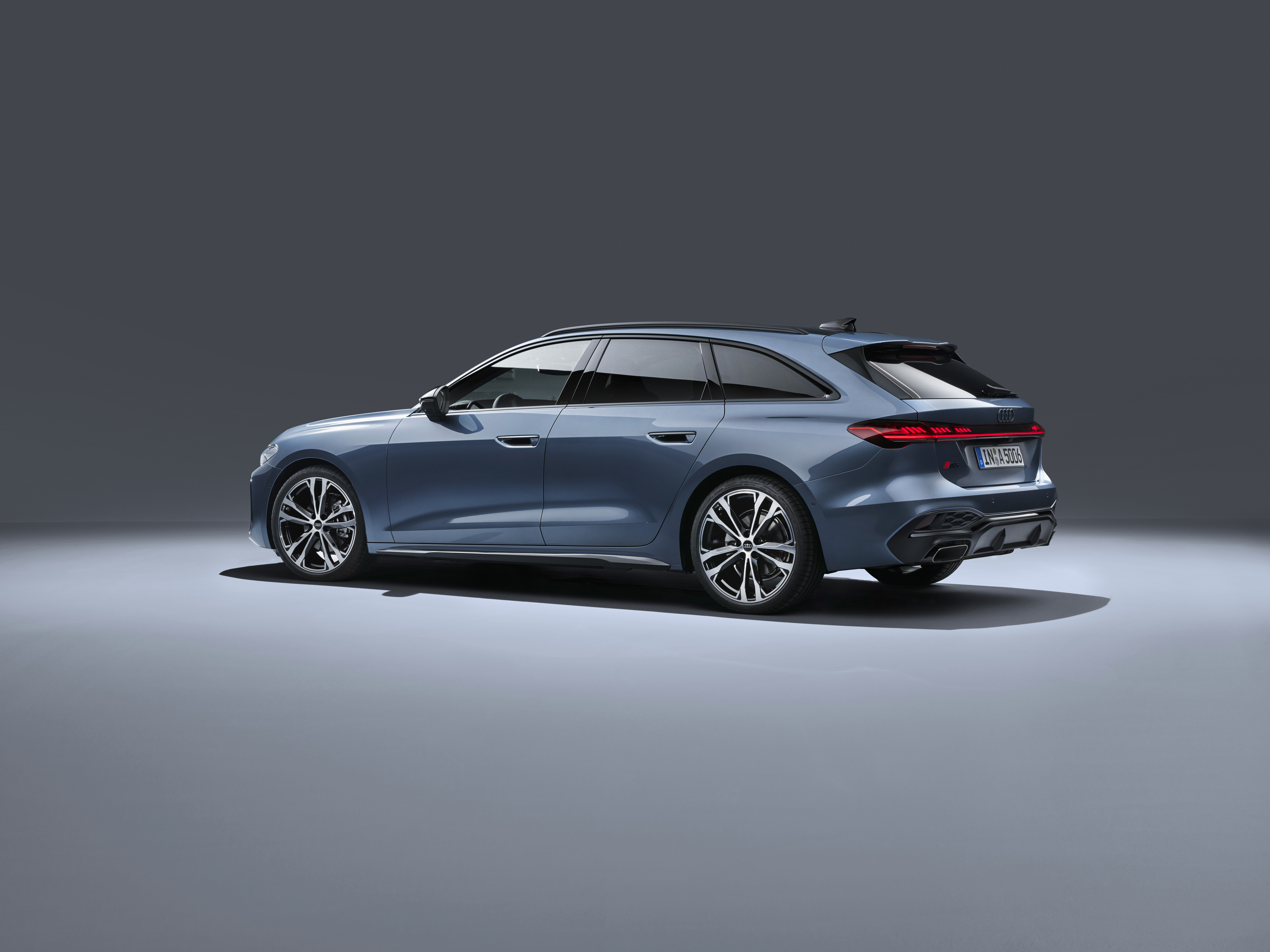 New Audi A5 Avant rear